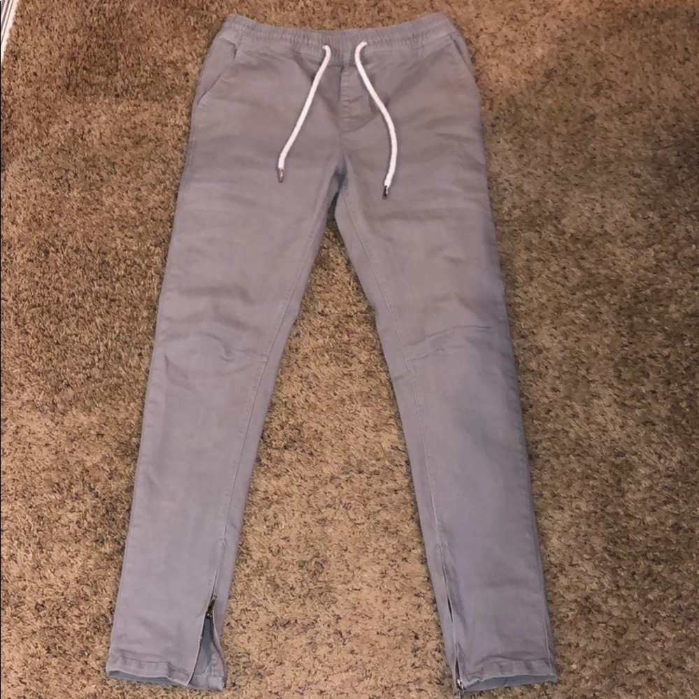 Kayden K skinny gray khakis pants